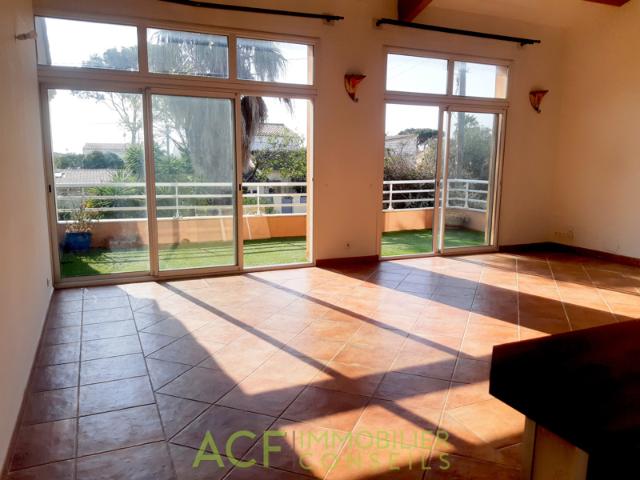 Appartement vente à Arrondissement de Toulon, Hyères