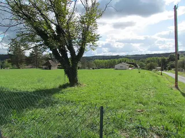 Terrain vente à Sarlat-la-Canéda, Hautefort