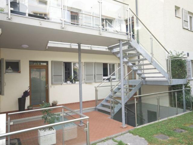 Attikawohnung kaufen in La Tène