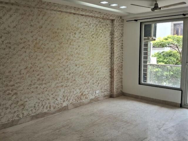 Property for sale in Deri