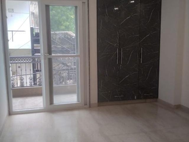 Property for sale in Deri