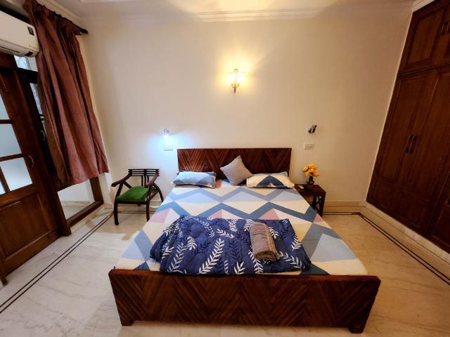 Property for rent in Deri
