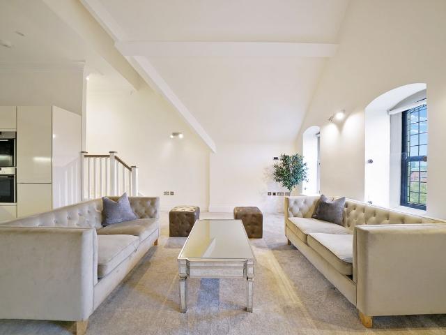 Apartment for rent in Temple Fortune, Greater London