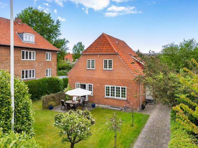Villa til salg i Vanløse, København
