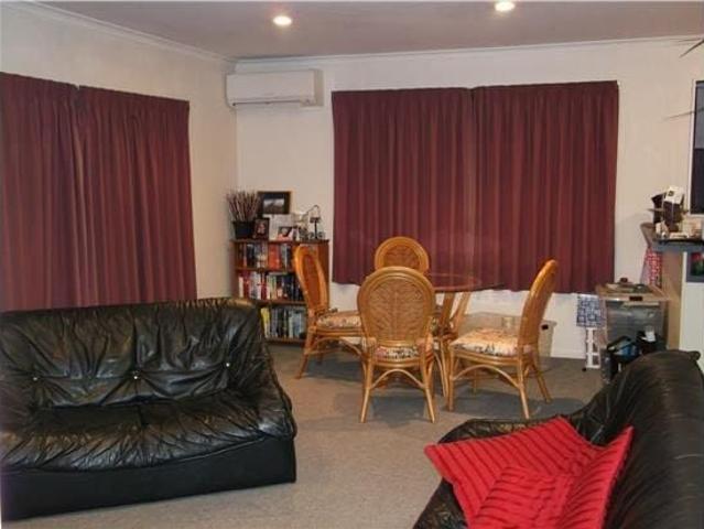 Room for rent in Edgeware, Canterbury