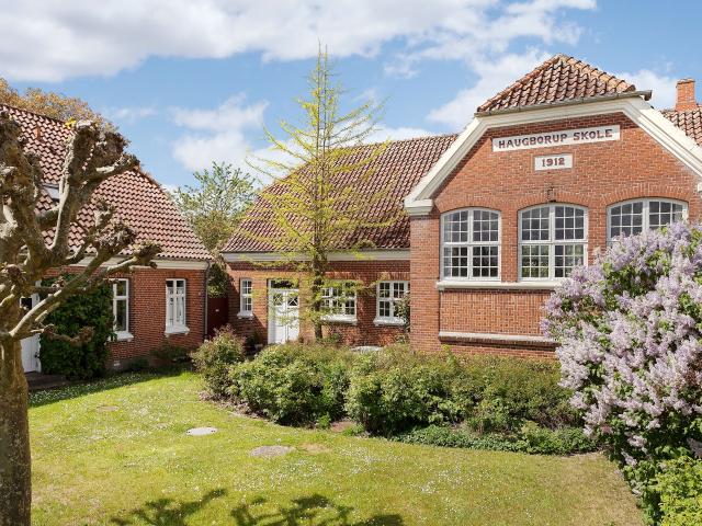 Ejendom til salg i Store Merløse, Holbæk