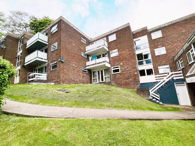 Apartment for rent in Spring Park, Luton