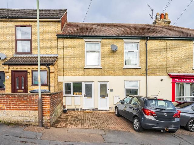 Apartment for rent in Heigham Grove, East Bank