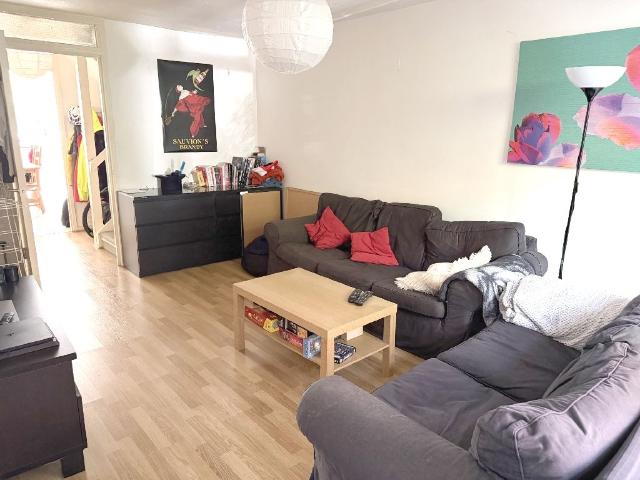 Room for rent in Barnsbury, Greater London