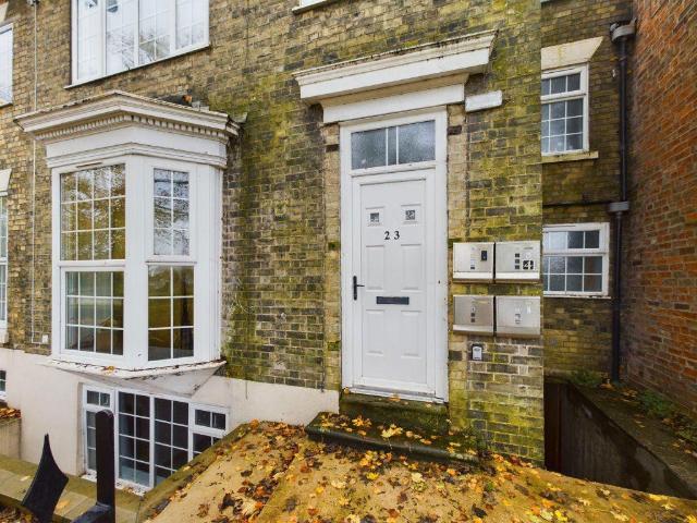 Apartment for rent in Bargate, Boston