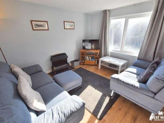 Apartment for rent in Walton West, Little Haven