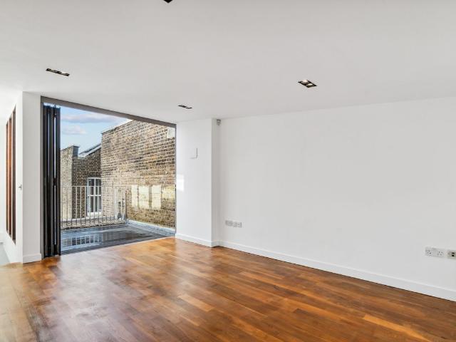 House for rent in Highbury, Greater London