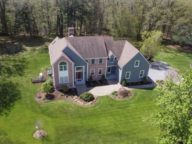 House for sale in Medfield, Massachusetts