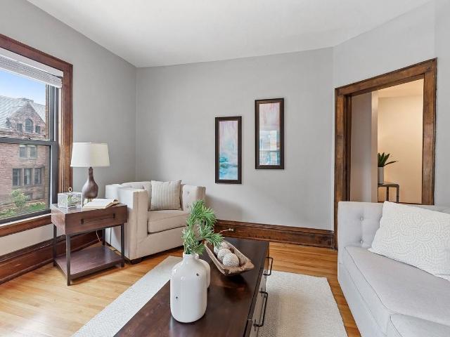 Apartment for rent in Hennepin, Minnesota