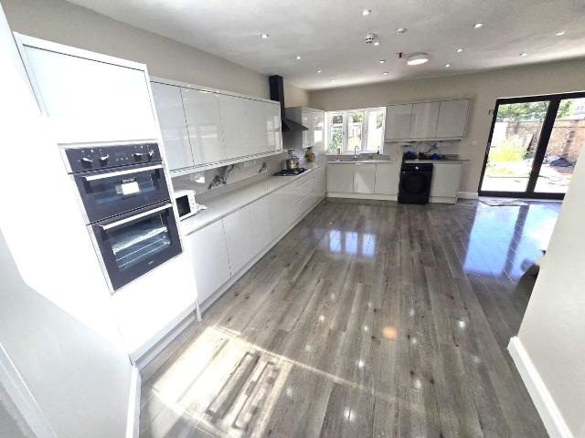 House for rent in London Borough of Havering, Greater London