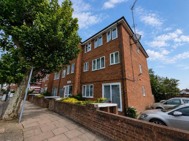 Apartment for rent in London Borough of Brent, Greater London