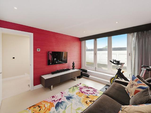 Apartment for rent in Shepherd's Bush, Isle Of Man