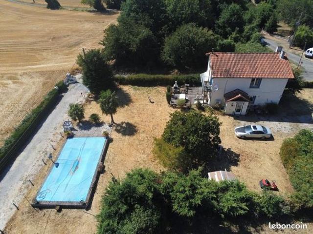 Maison vente à Confolens, Villiers-le-roux