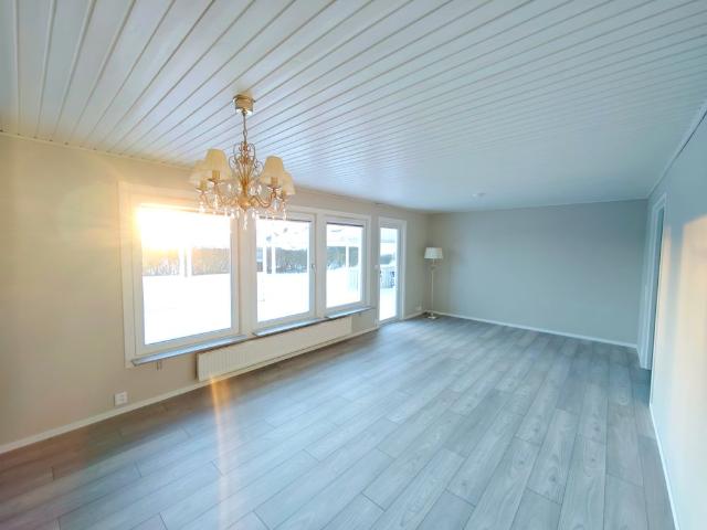 Hus hyra i Lidköping, Västra Götaland