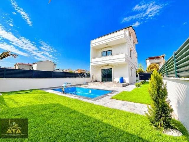 Marmaraereğlisi, Tekirdağ içerisinde satılık Villa