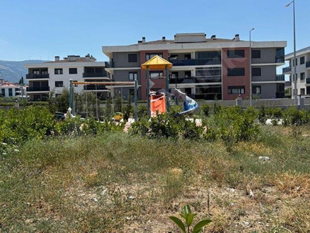 Tire, İzmir içerisinde satılık mülk
