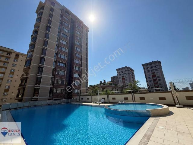 Ümraniye, İstanbul içerisinde satılık mülk