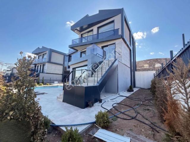 Sur, Diyarbakir içerisinde satılık Villa
