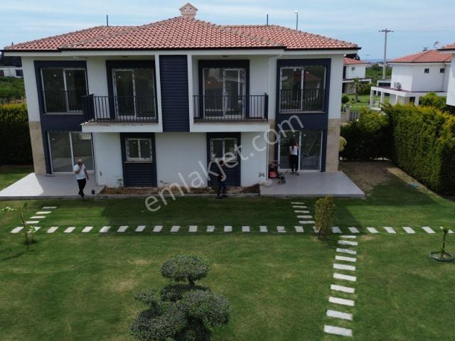 Kuşadasi, Aydin içerisinde satılık Villa