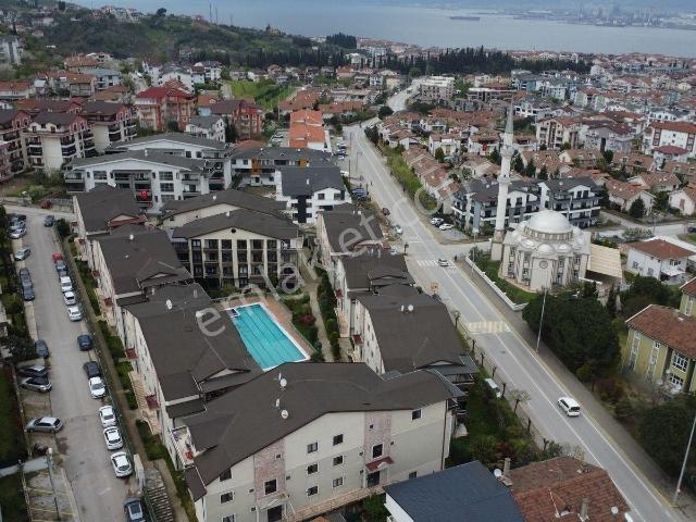 Gölcük, Kocaeli içerisinde satılık mülk