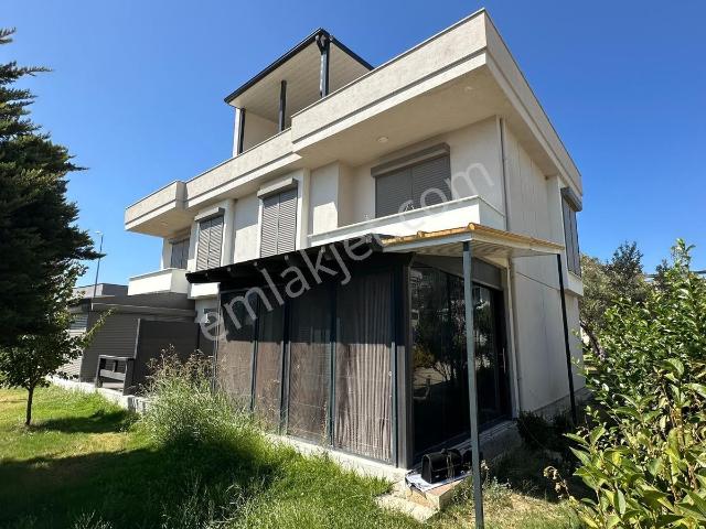 Gömeç, Balikesir içerisinde satılık Villa