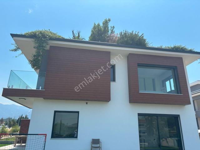 Kemalpaşa, İzmir içerisinde satılık Villa