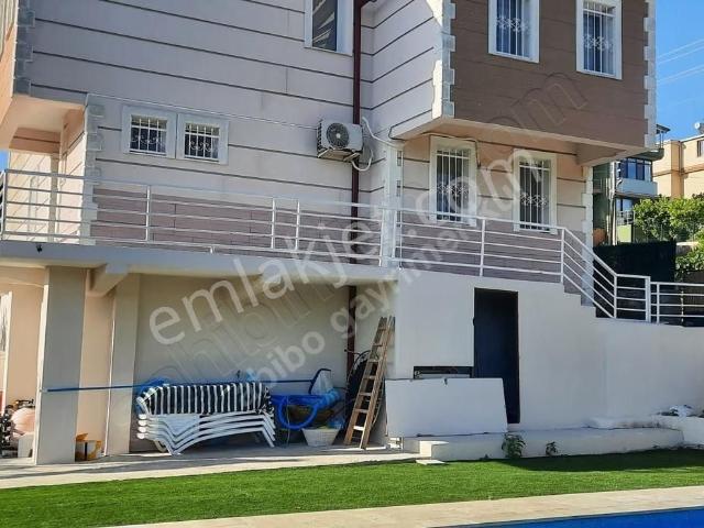 Urla, İzmir içerisinde kiralık Villa