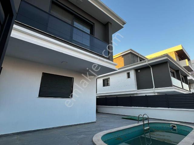 Seferihisar, İzmir içerisinde kiralık Villa