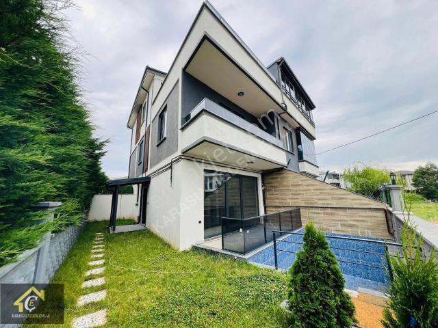 Karasu içerisinde satılık Villa
