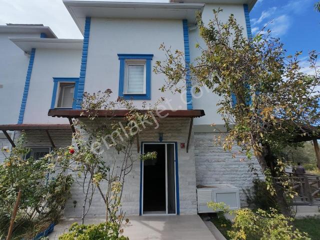 Altınova Mahallesi, Ayvalık içerisinde kiralık Villa