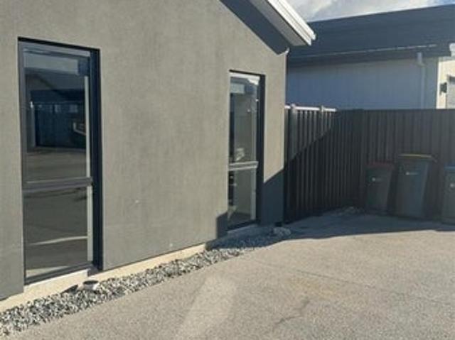 House for rent in Otakou