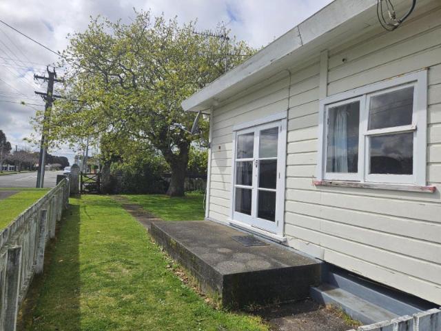 House for rent in Taranaki