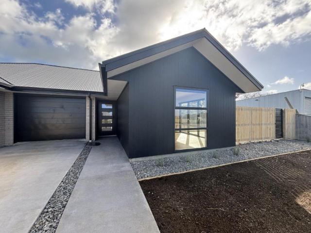 House for rent in Taranaki