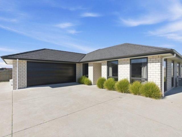 House for rent in Taranaki