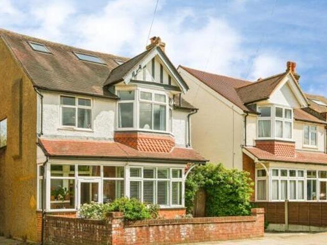House for sale in Upchurch, Gillingham