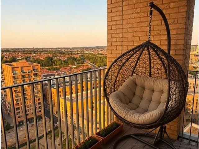 House for rent in West Hendon, The Hyde