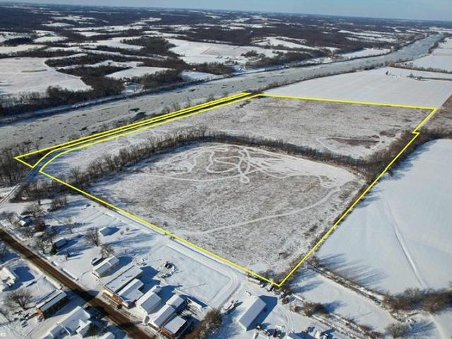 Farm for sale in Douds, Iowa