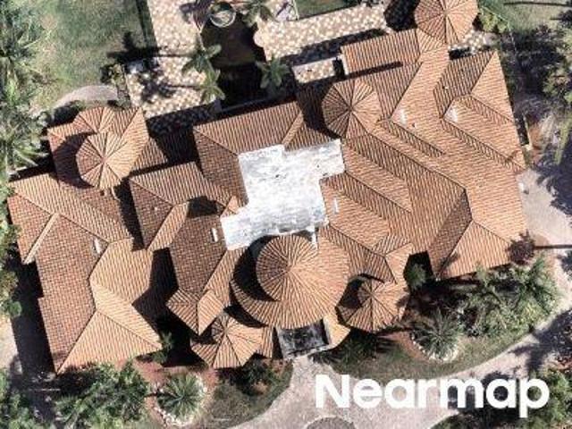 House for sale in Bayshore Gardens, Florida