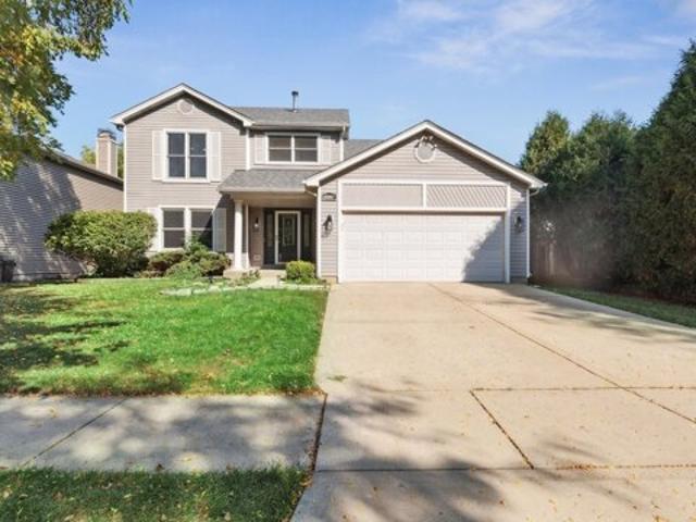 House for sale in Elk Grove Village, Illinois