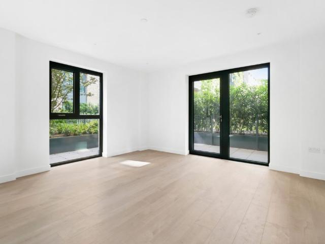 House for rent in Brownswood Park, Stoke Newington