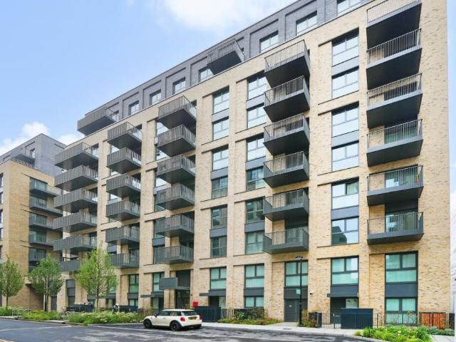 House for rent in Brownswood Park, Stoke Newington