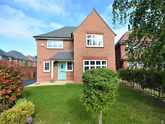 House for rent in Woodford Green, Greater Manchester