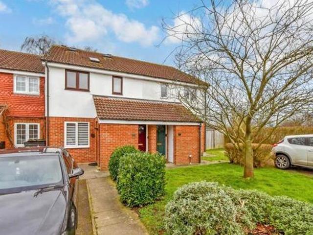 House for sale in Lyons, Greater London
