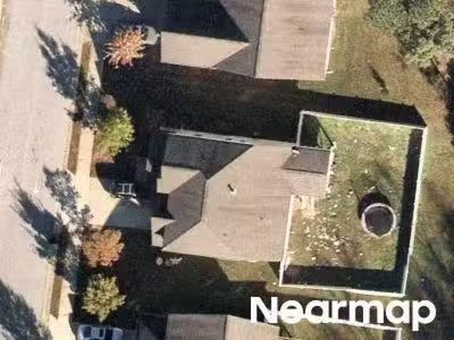 House for sale in Clayton