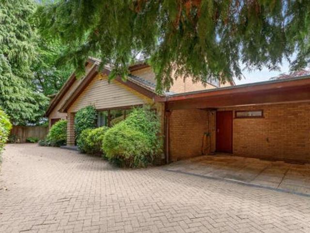 House for sale in Ladyes Hills, Warwick
